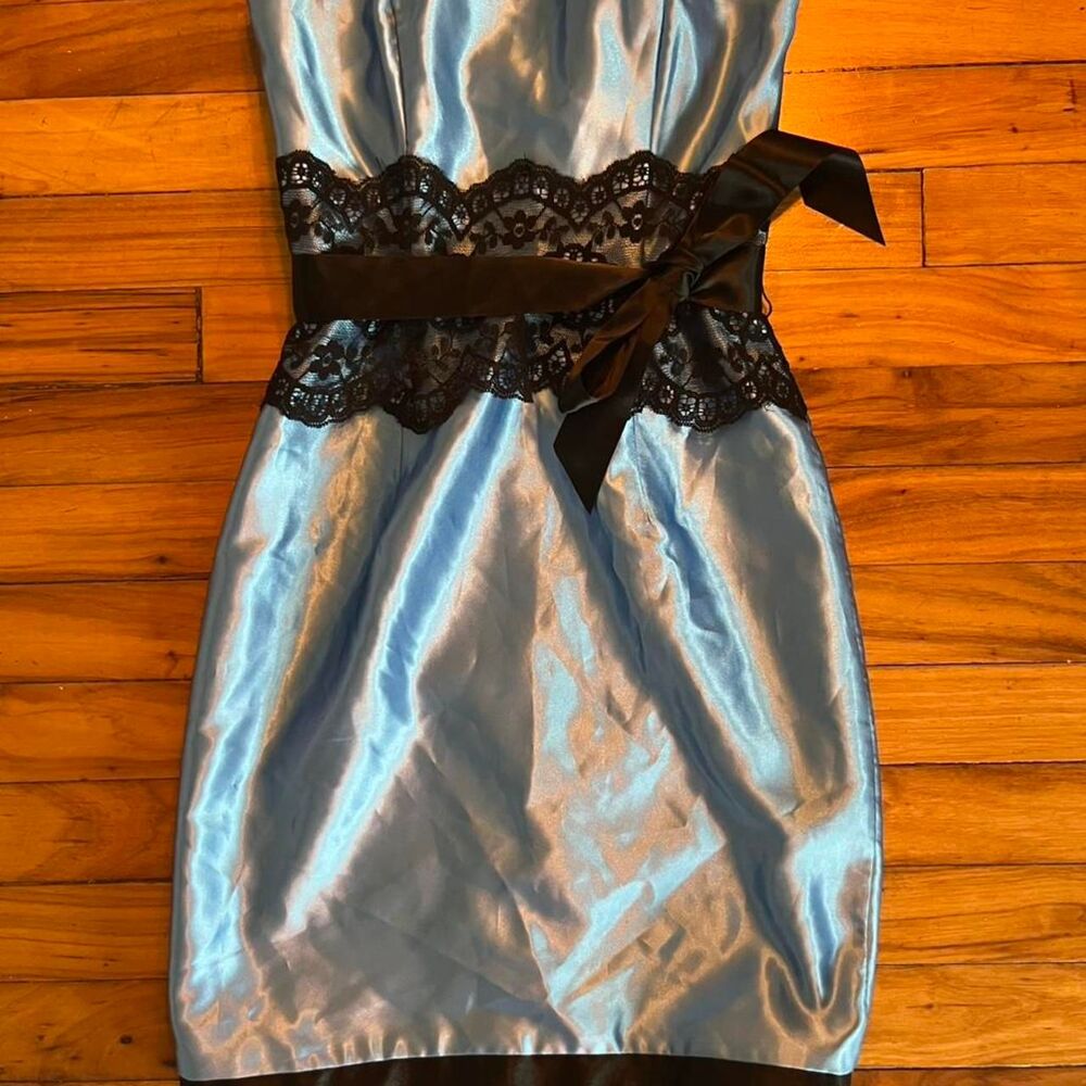 Vintage y2k Gunne Sax Baby Blue Satin Strapless Mini Dress Black Lace Size 1